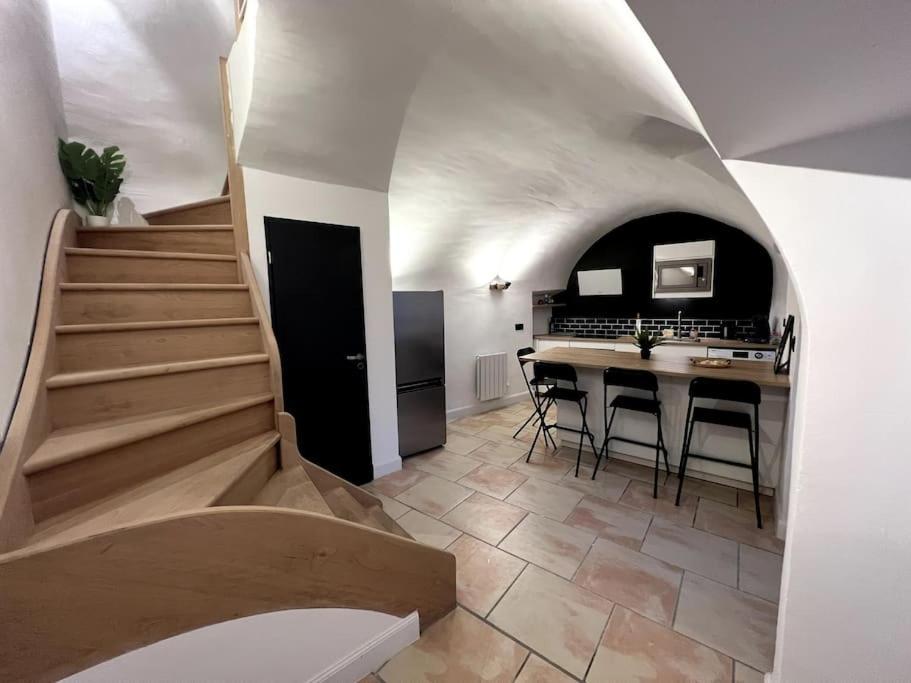 Maison De Ville Châteauneuf-du-Rhône Exteriör bild